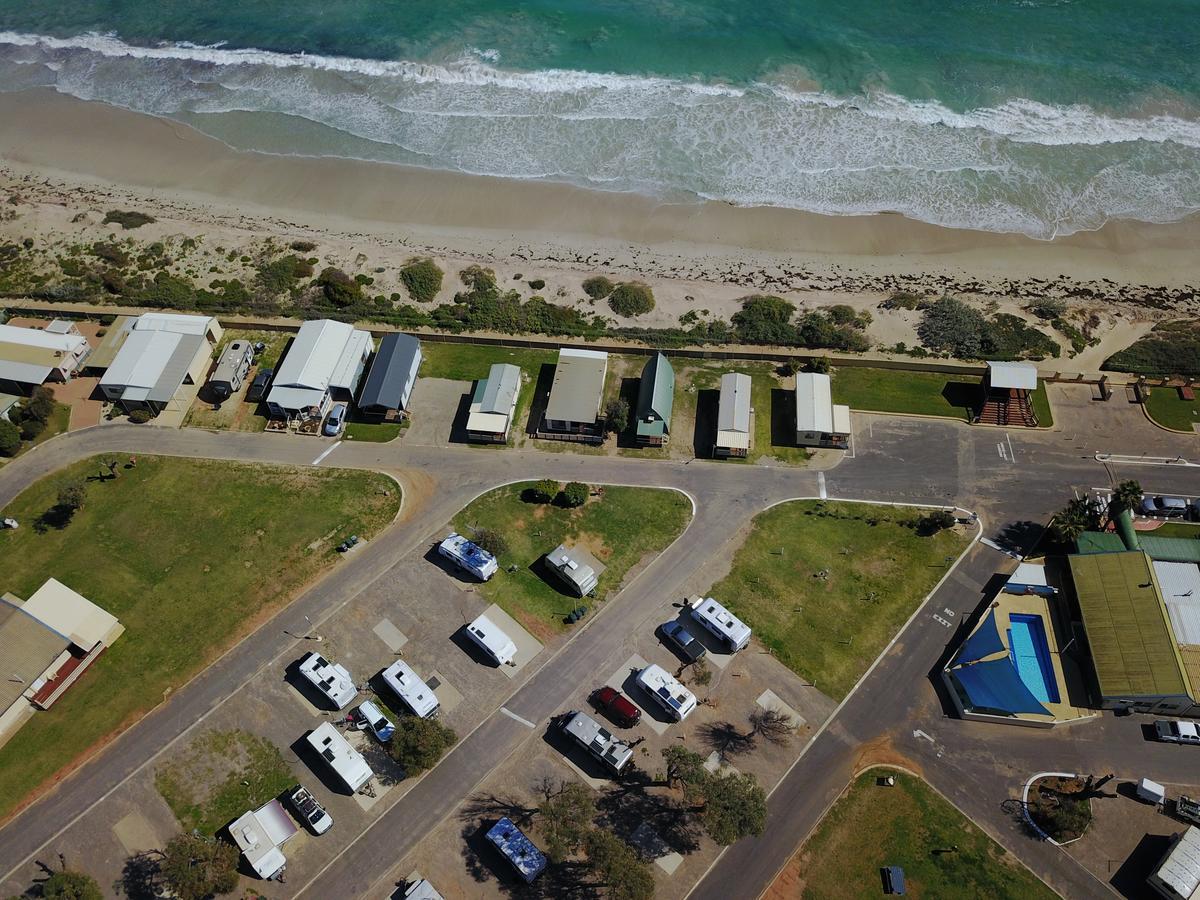 Sunset Beach Holiday Park Geraldton Extérieur photo